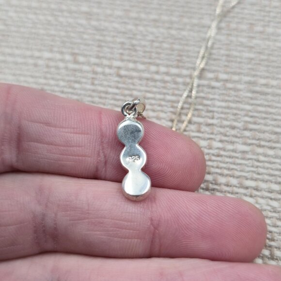 16 Inch Sterling Silver Triple Oval Shell Pendant Necklace A6325 - Picture 3 of 7